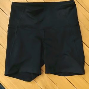 Old navy go dry active biker shorts navy small
